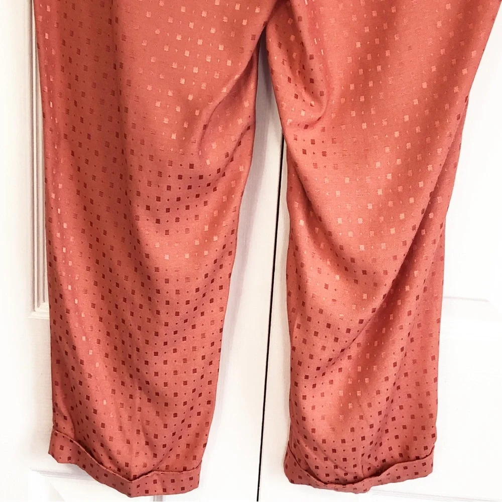 NWT Chico's Agra Red Geo Print Jacquard Pleated Cuff Ankle Pants 8